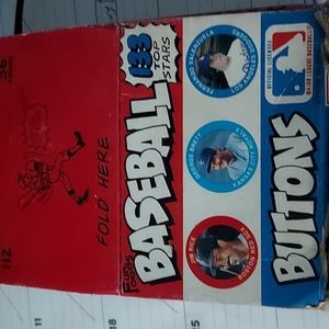 Baseball buttons